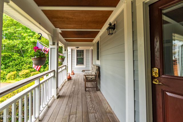 207 Megan Loop N, Hertford, NC 27944