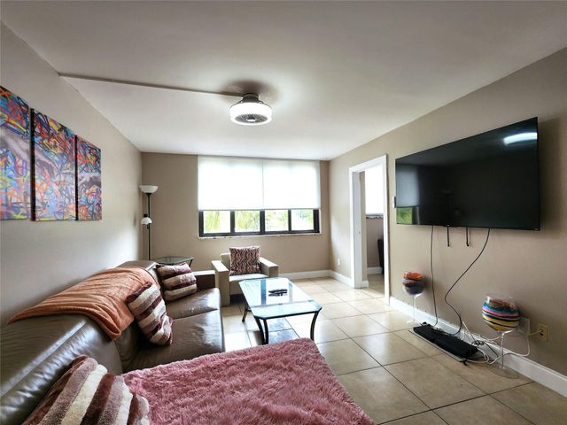 755 DOTTEREL Road 1308, Delray Beach, FL 33444