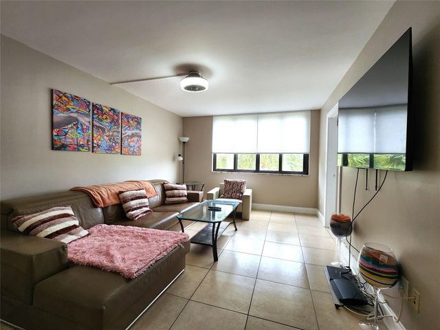 755 DOTTEREL Road 1308, Delray Beach, FL 33444