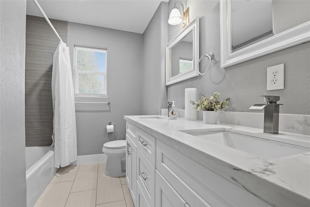 3923 Hickok Lane, Houston, TX 77047