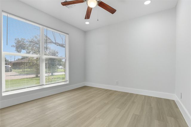 3923 Hickok Lane, Houston, TX 77047