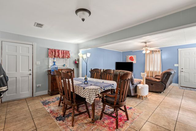 109 Corinth Rd., Petal, MS 39465