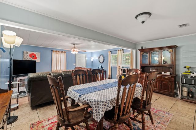 109 Corinth Rd., Petal, MS 39465