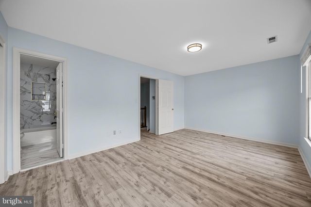 14720 GROBIE POND LN, Centreville, VA 20120