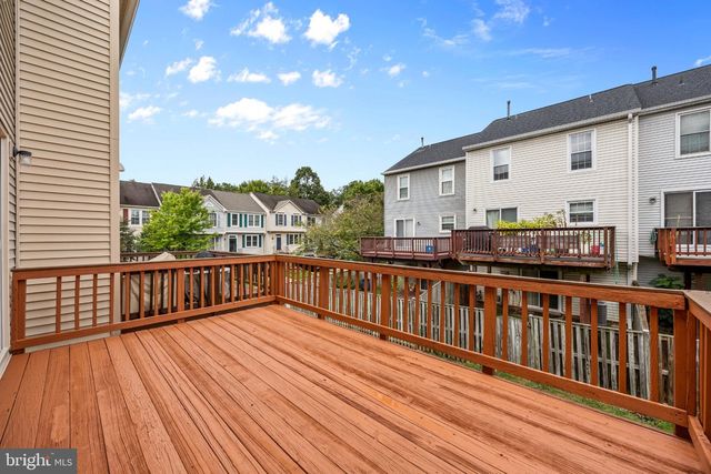 14720 GROBIE POND LN, Centreville, VA 20120