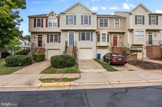 14720 GROBIE POND LN, Centreville, VA 20120