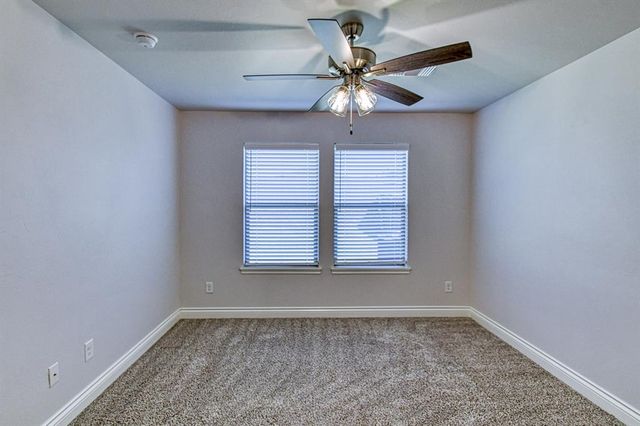 12613 NW 4th Street, Yukon, OK 73099