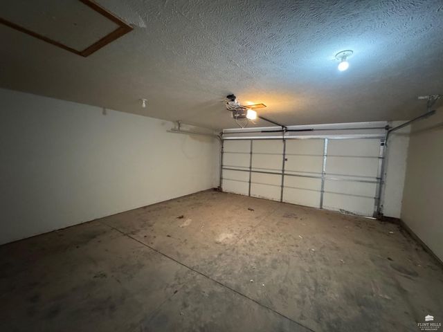 1104 Marshall Circle, Junction City, KS 66441