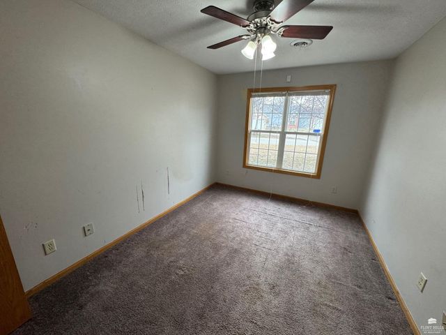 1104 Marshall Circle, Junction City, KS 66441