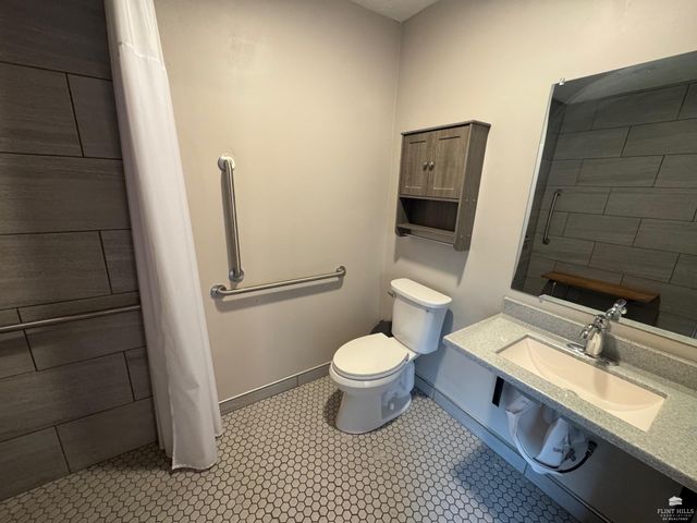 1104 Marshall Circle, Junction City, KS 66441