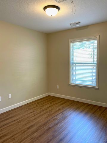 12 Bush Street, Inman, SC 29349