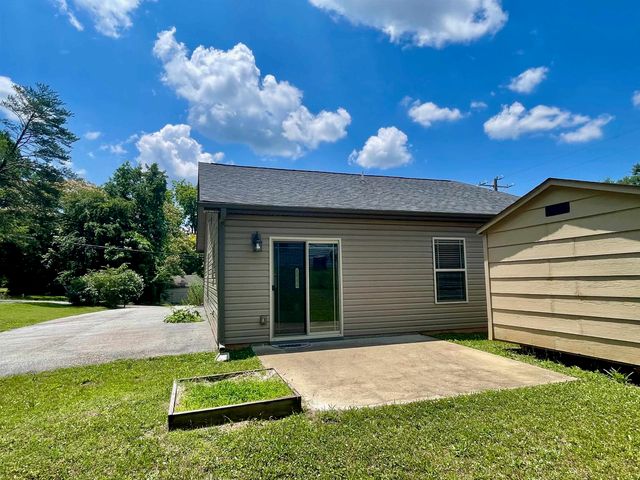 12 Bush Street, Inman, SC 29349