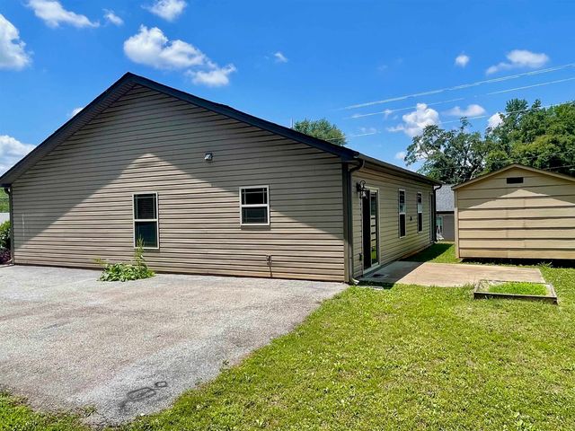 12 Bush Street, Inman, SC 29349