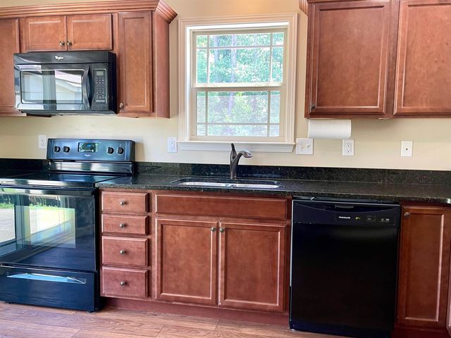 12 Bush Street, Inman, SC 29349
