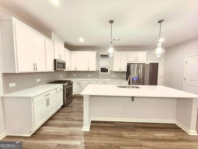 2400 Whistler Way NE, Lawrenceville, GA 30043