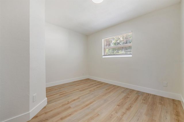 4323 S LOIS AVENUE, Tampa, FL 33611