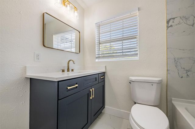 4323 S LOIS AVENUE, Tampa, FL 33611