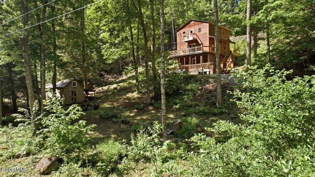 1487 River Road, Thurman, NY 12885
