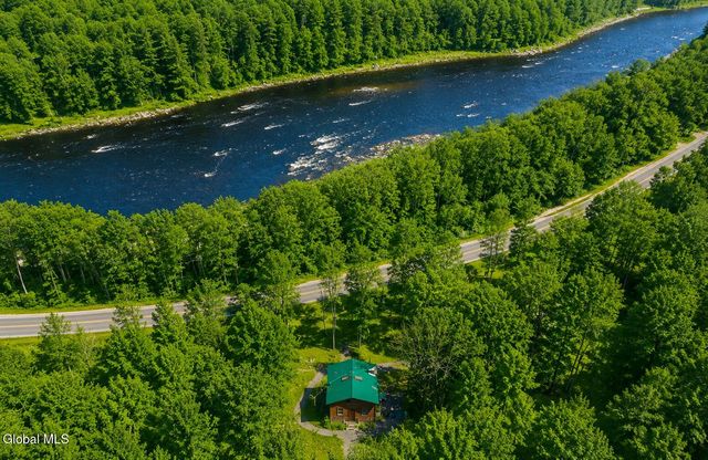 1487 River Road, Thurman, NY 12885