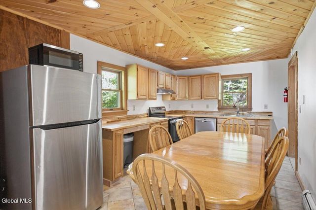 1487 River Road, Thurman, NY 12885
