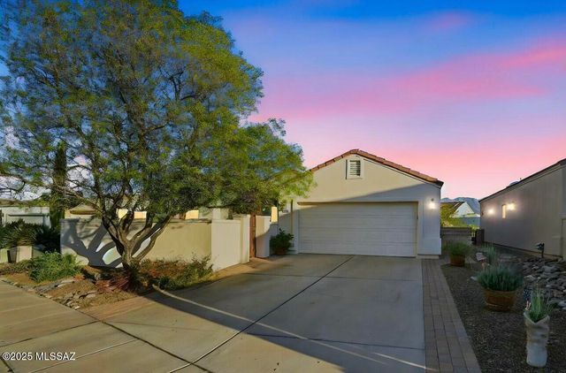 3461 S Abrego Drive, Green Valley, AZ 85614