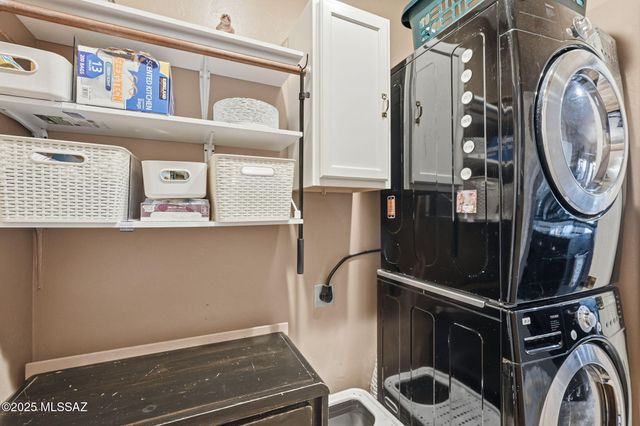 3461 S Abrego Drive, Green Valley, AZ 85614