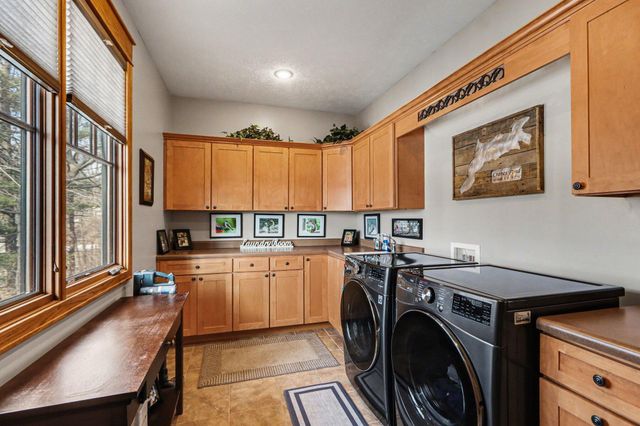 12294 Cranes Avenue, Richland, MI 49083