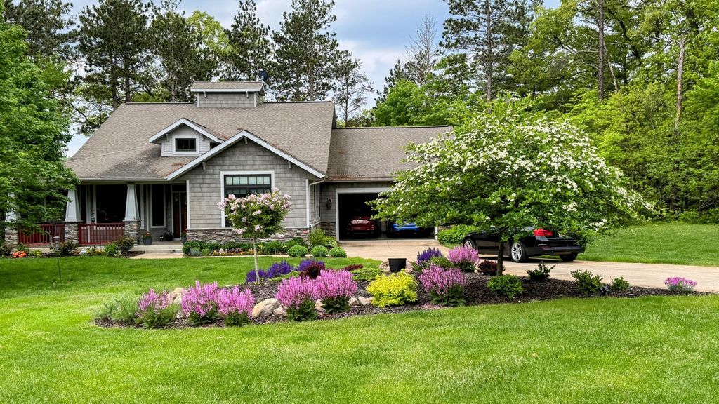 12294 Cranes Avenue, Richland, MI 49083