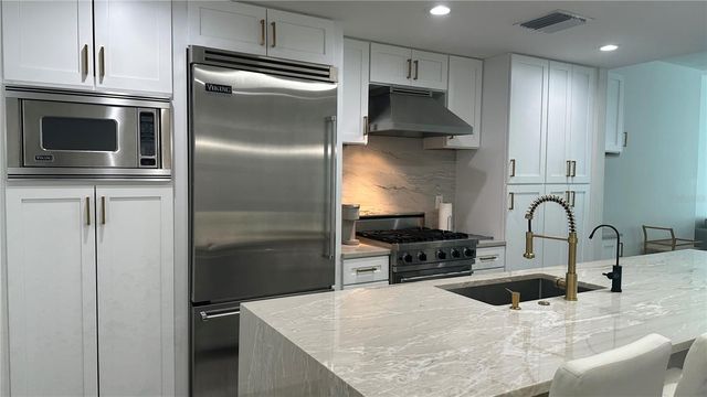 1120 E KENNEDY BOULEVARD 926, Tampa, FL 33602