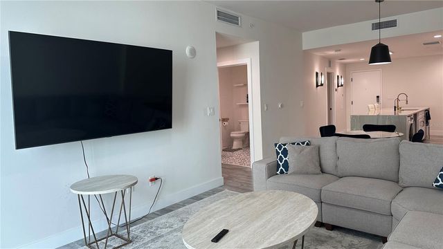 1120 E KENNEDY BOULEVARD 926, Tampa, FL 33602