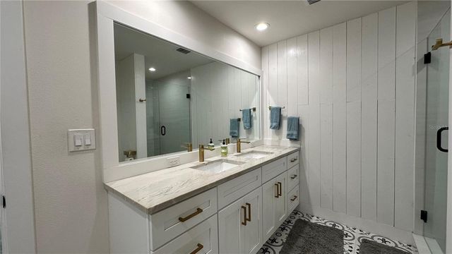 1120 E KENNEDY BOULEVARD 926, Tampa, FL 33602