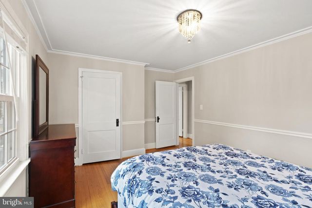 2928 HUNTER RD, Fairfax, VA 22031