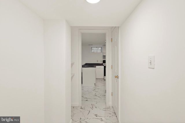 2928 HUNTER RD, Fairfax, VA 22031