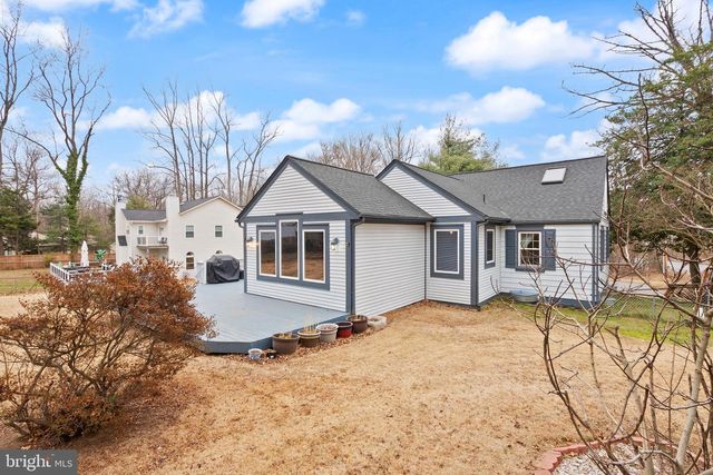 2928 HUNTER RD, Fairfax, VA 22031