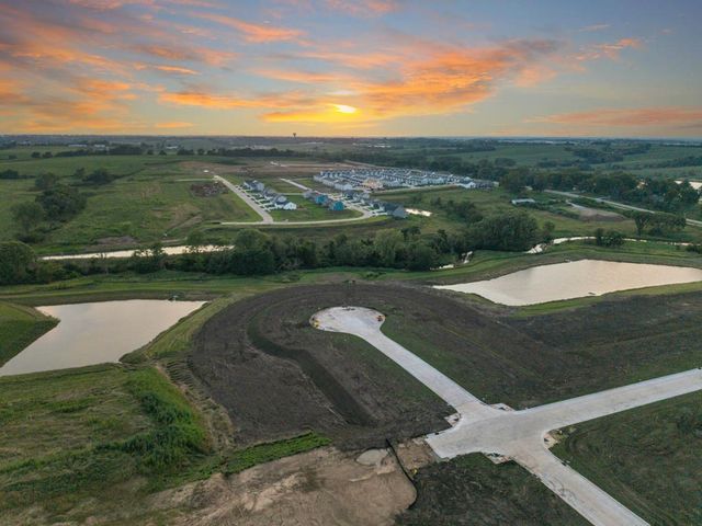 2915 Clearwater Drive, Norwalk, IA 50211