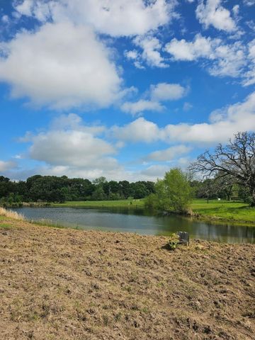 7247 County Road 4334, Larue, TX 75770