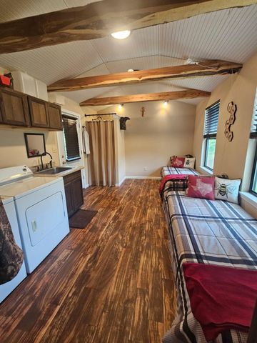 7247 County Road 4334, Larue, TX 75770