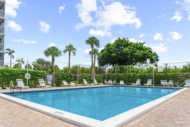 5500 NW 2nd Ave 119, Boca Raton, FL 33487