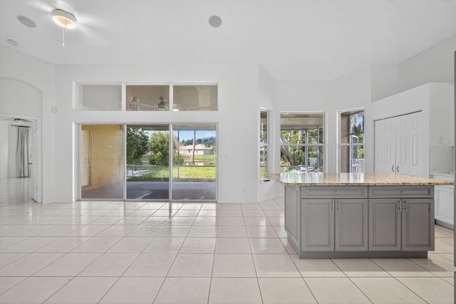 11128 Nantucket Bay Court, Wellington, FL 33414
