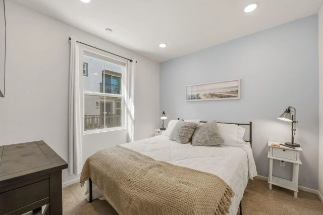 433 Jupiter GLN, Escondido, CA 92025