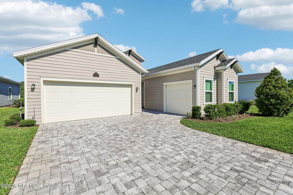 717 STILLWATER Boulevard, St. Johns, FL 32259