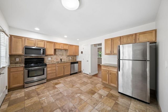 328 Fenway Road, D, Columbus, OH 43214