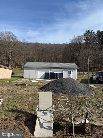4685 UPPER RD, Shamokin, PA 17872