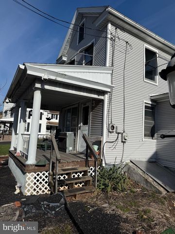 4685 UPPER RD, Shamokin, PA 17872