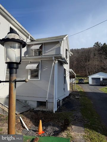 4685 UPPER RD, Shamokin, PA 17872