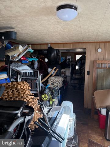 4685 UPPER RD, Shamokin, PA 17872