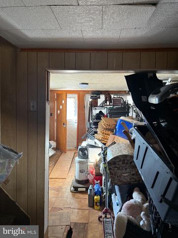 4685 UPPER RD, Shamokin, PA 17872