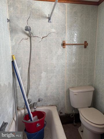 4685 UPPER RD, Shamokin, PA 17872