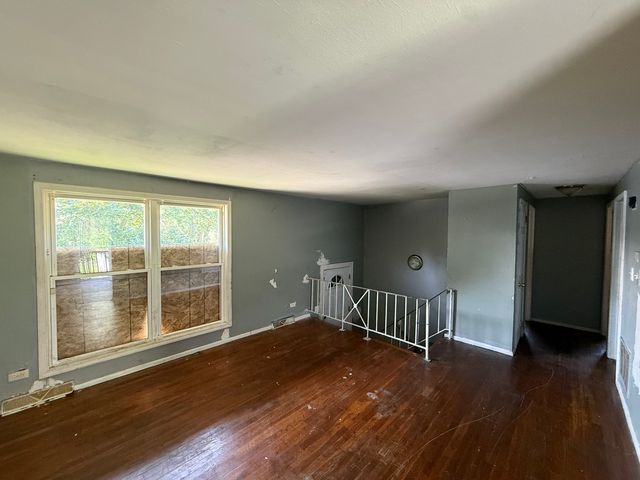 11723 S RACINE Avenue, Chicago, IL 60643