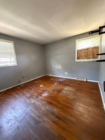 11723 S RACINE Avenue, Chicago, IL 60643